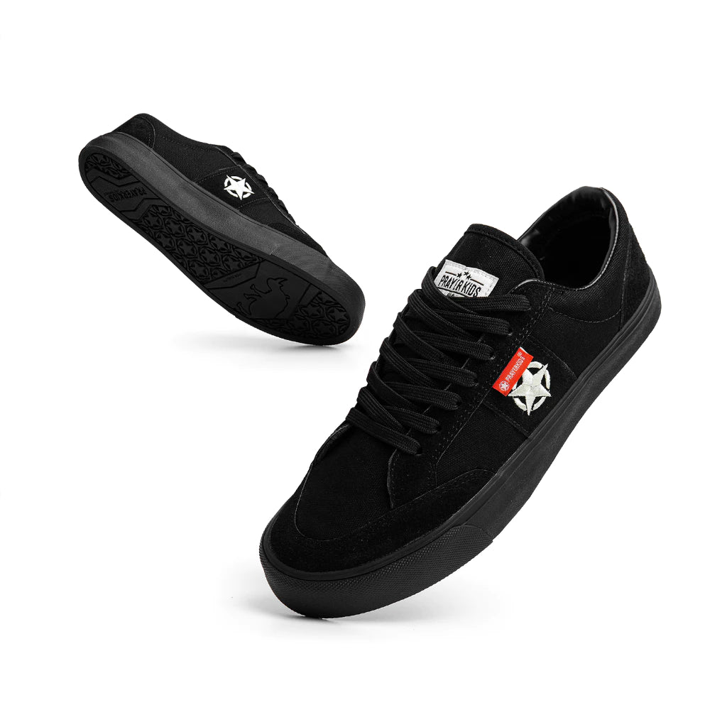 Geh All Black