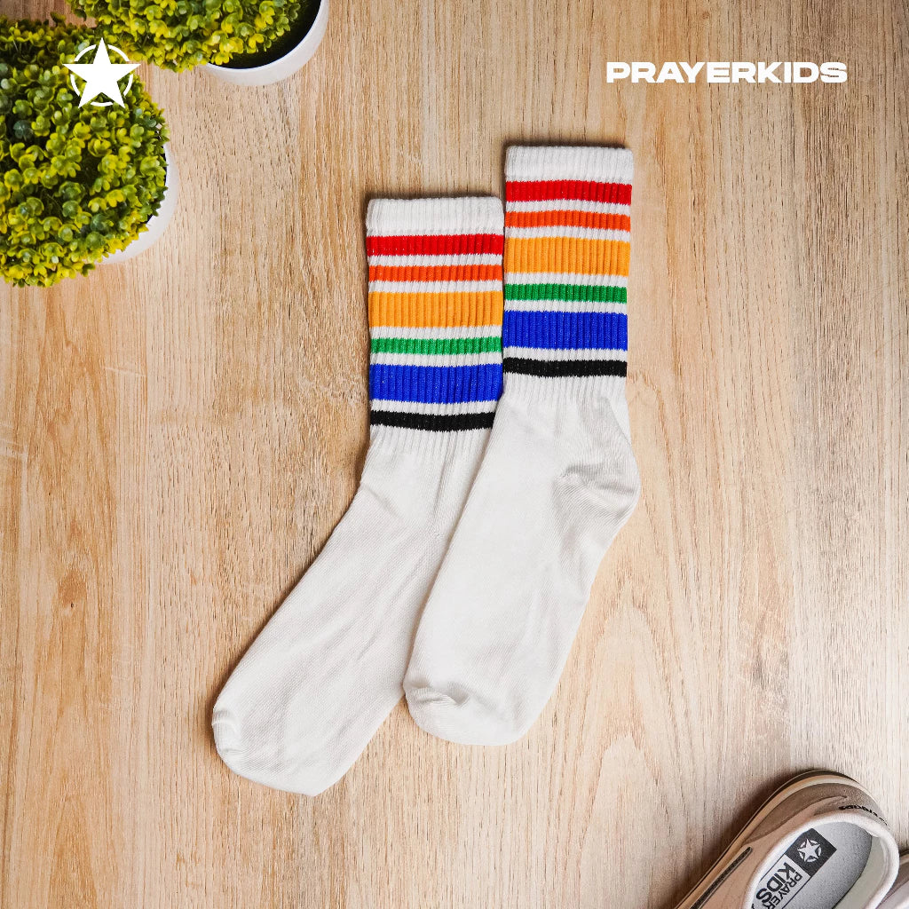 Kaos Kaki Motif Garis 6 Warna