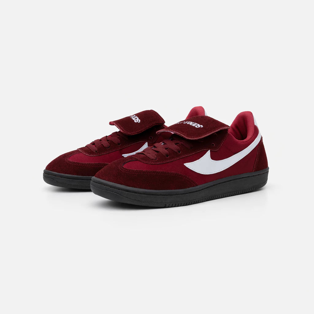 Poni X Ora Maroon