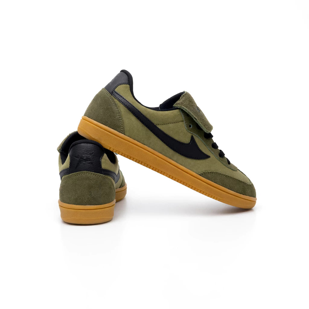 Poni x Ora Olive