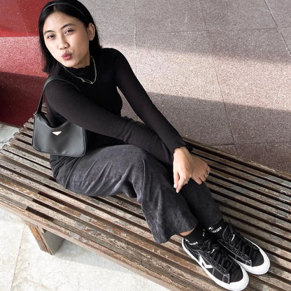 Kecot 2 Ox Black White