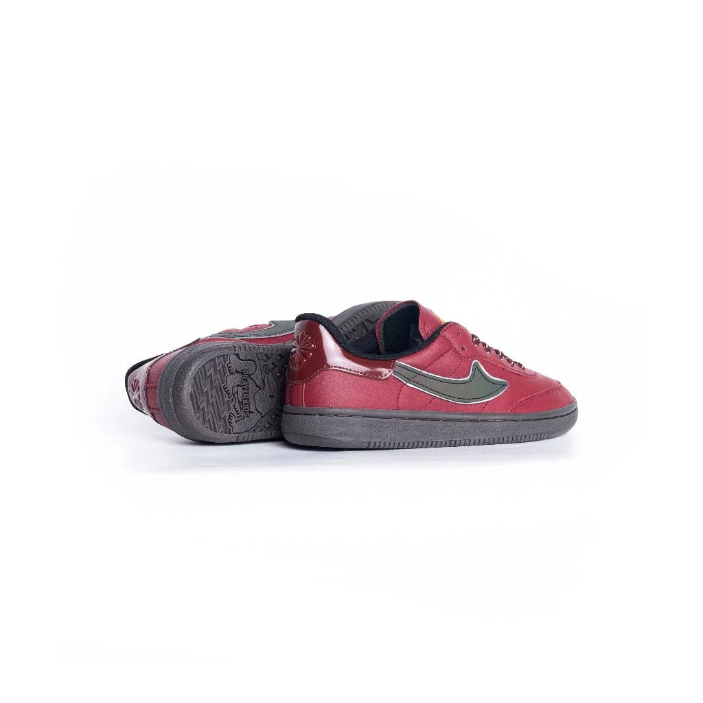 Cheko Maroon