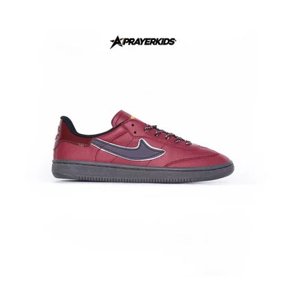 Cheko Maroon