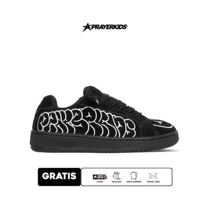 Vandal Black White